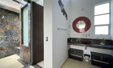 Casa Campestre en venta - Sector Club Campestre Armenia