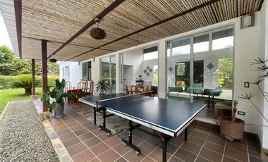Casa Campestre en venta - Sector Club Campestre Armenia