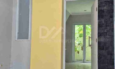 Rumah secondary dalam cluster Ayna Graha Raya masih standart developer