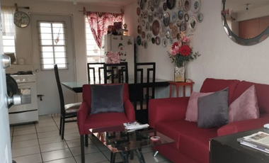 VENDO CASA ADJUDICADO EN FRACCIONAMIENTO VILLA FONTANA, TLAQUEPAQUE CERCA AEROPUERTO GUADALAJARA