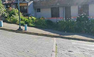 VENTA TERRENO 200M CON 2 CASAS Y 2 FRENTES CHILLOGALLO