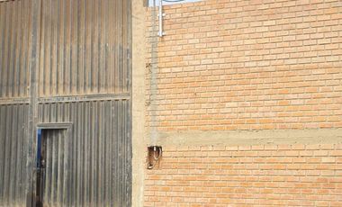 VENDO TERRENO PARA INDUSTRIA / ALMACEN EN PARQUE PORCINO VENTANILLA