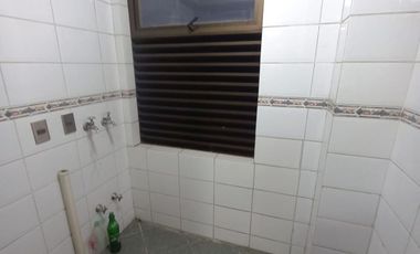 VENDO O ARRIENDO EXCELENTE DEPARTAMENTO DE 3 DORMITORIOS A UNA CUADRA DE PLAZA DE ARMAS DE TALCA