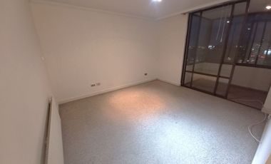 VENDO O ARRIENDO EXCELENTE DEPARTAMENTO DE 3 DORMITORIOS A UNA CUADRA DE PLAZA DE ARMAS DE TALCA