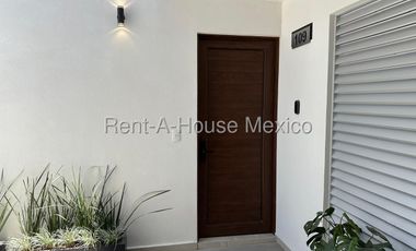 Urban Corridor, se vende departamento en planta alta. FVR