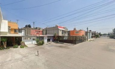 Casa en Venta C.Plutarco Elías Calles 15a Valle de Anahuac Ecatepec de Morelos, Méx./ Recuperacion Bancaria