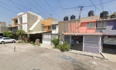 Casa en Venta C.Plutarco Elías Calles 15a Valle de Anahuac Ecatepec de Morelos, Méx./ Recuperacion Bancaria