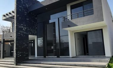 CASA NUEVA EN FRACC. REAL DE OAXTEPEC