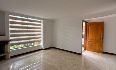 PRECIOSA Y AMPLÍSIMA CASA CAMPESTRE  REFORMADA DE 238 M2 EN EL SECTOR DE PALERMO.