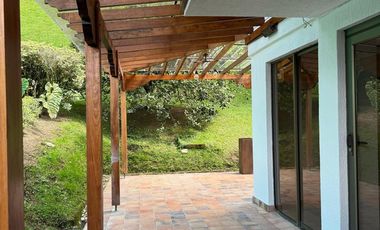 PRECIOSA Y AMPLÍSIMA CASA CAMPESTRE  REFORMADA DE 238 M2 EN EL SECTOR DE PALERMO.
