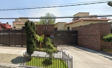 Venta de Casa en La 1era Secc de Lomas Estrella Iztapalapa