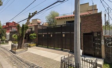 Venta de Casa en La 1era Secc de Lomas Estrella Iztapalapa
