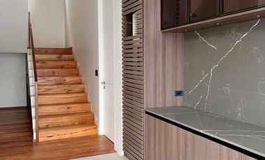 Modern Brand new home in Tivoli Royale