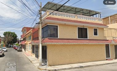 CASA EN REMATE BANCARIO CALLE 631 CLV