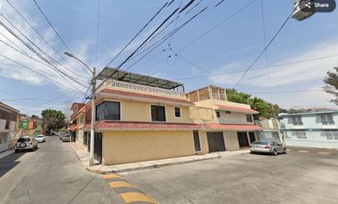 CASA EN REMATE BANCARIO CALLE 631 CLV