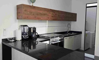 Renta Hermosa Casa Amueblada !!!