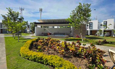 Renta Hermosa Casa Amueblada !!!