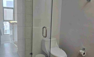 Renta Hermosa Casa Amueblada !!!