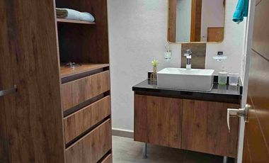 Renta Hermosa Casa Amueblada !!!