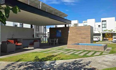 Renta Hermosa Casa Amueblada !!!