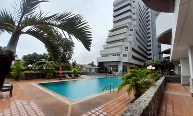Luxury condo located in a business  1 Bed, 2 Bath 93.22 SQM. @ Grand View Condo Pattaya