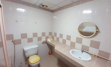 Luxury condo located in a business  1 Bed, 2 Bath 93.22 SQM. @ Grand View Condo Pattaya