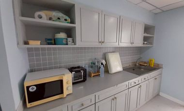 Luxury condo located in a business  1 Bed, 2 Bath 93.22 SQM. @ Grand View Condo Pattaya