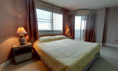 Luxury condo located in a business  1 Bed, 2 Bath 93.22 SQM. @ Grand View Condo Pattaya