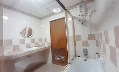 Luxury condo located in a business  1 Bed, 2 Bath 93.22 SQM. @ Grand View Condo Pattaya