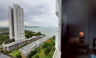 Luxury condo located in a business  1 Bed, 2 Bath 93.22 SQM. @ Grand View Condo Pattaya