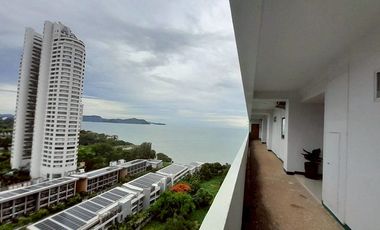Luxury condo located in a business  1 Bed, 2 Bath 93.22 SQM. @ Grand View Condo Pattaya