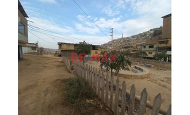 Se Vende Casa Comercial En Villa María Del Triunfo - Rafael Chacon