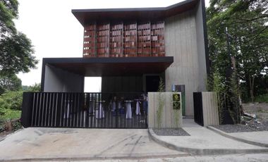 FOR SALE! 5 BEDROOM 3 STOREY BRAND NEW HOUSE AND LOT WITH A VIEW OF MT APO.