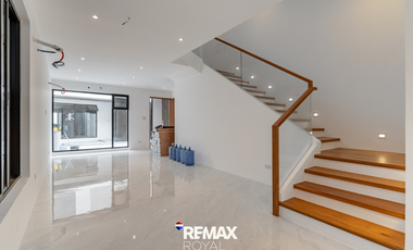 Townhouse for Sale in Garden Homes Abelardo, Parañaque City