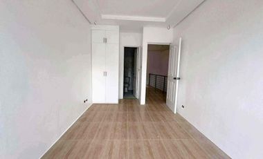 3 BEDROOM TOWNHOUSE FOR SALE NEAR XENTRO MALL LOWER ANTIPOLO CITY