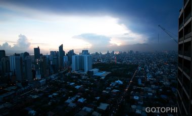 Studio in 59th floor of Gramercy Residences, Makati