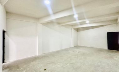 RENTA BODEGA JUNTO A CENTRAL DE ABASTOS ECATEPEC