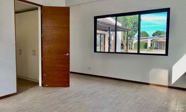 3 Bedroom Bungalow House for RENT inside Clark Freeport Zone