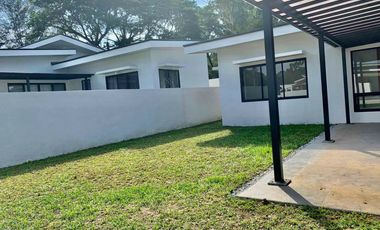 3 Bedroom Bungalow House for RENT inside Clark Freeport Zone