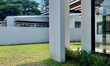 3 Bedroom Bungalow House for RENT inside Clark Freeport Zone
