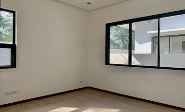 3 Bedroom Bungalow House for RENT inside Clark Freeport Zone