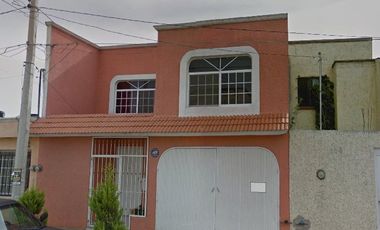 Casa en venta en Fuente del Descanso Las Fuentes, Durango, Dgo.