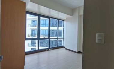 1 Bedroom Rent to Own Condo for Sale at The Florence, McKinley Hill, Taguig City