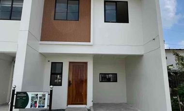 3 Bedrooms Pre-Selling Townhouse  for Sale in Dasmariñas, Cavite