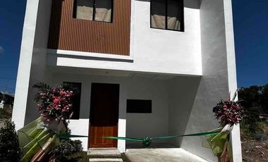 3 Bedrooms Pre-Selling Townhouse  for Sale in Dasmariñas, Cavite