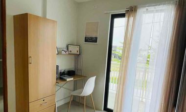 Pre-Selling Townhouse, 4 Bedrooms End Unit for Sale in Dasmariñas, Cavite