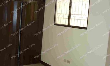 Se renta departamento en Miraflores, ideal para familias de 3 miembros o grupos de 3 universitarios/profesionales