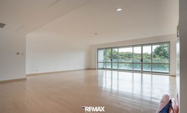 3 Bedroom Condo for Rent in Regent Parkway, Taguig City