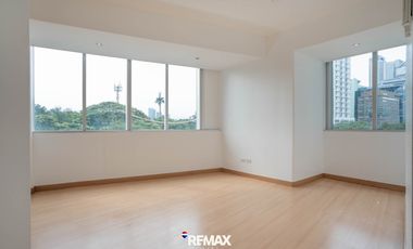 3 Bedroom Condo for Rent in Regent Parkway, Taguig City