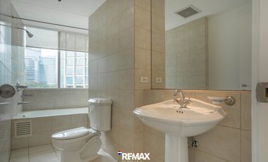 3 Bedroom Condo for Rent in Regent Parkway, Taguig City